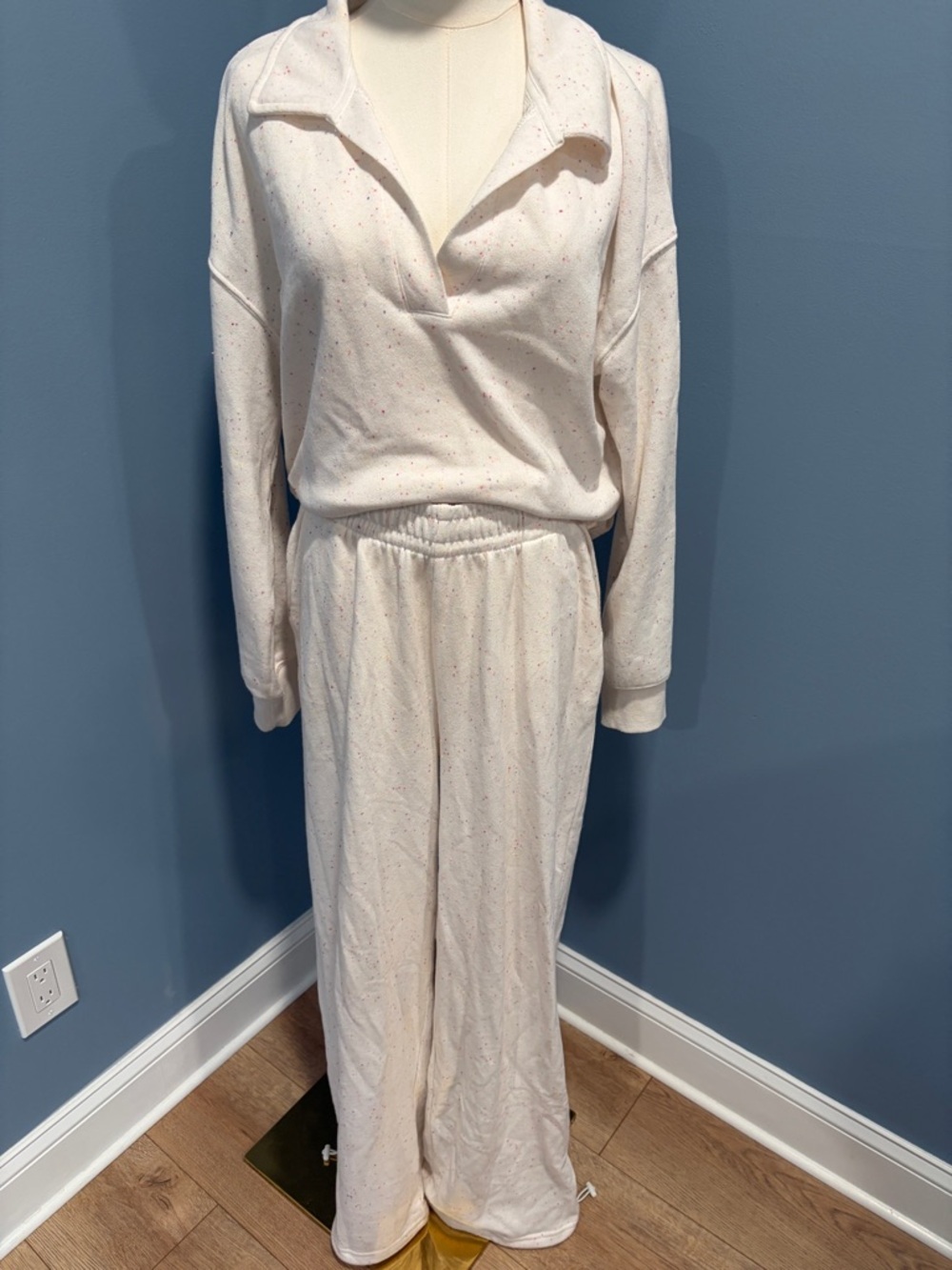 Colsie Cream Speckled Lounge Set Pullover & Wide Leg Pants Cozy Set Medium